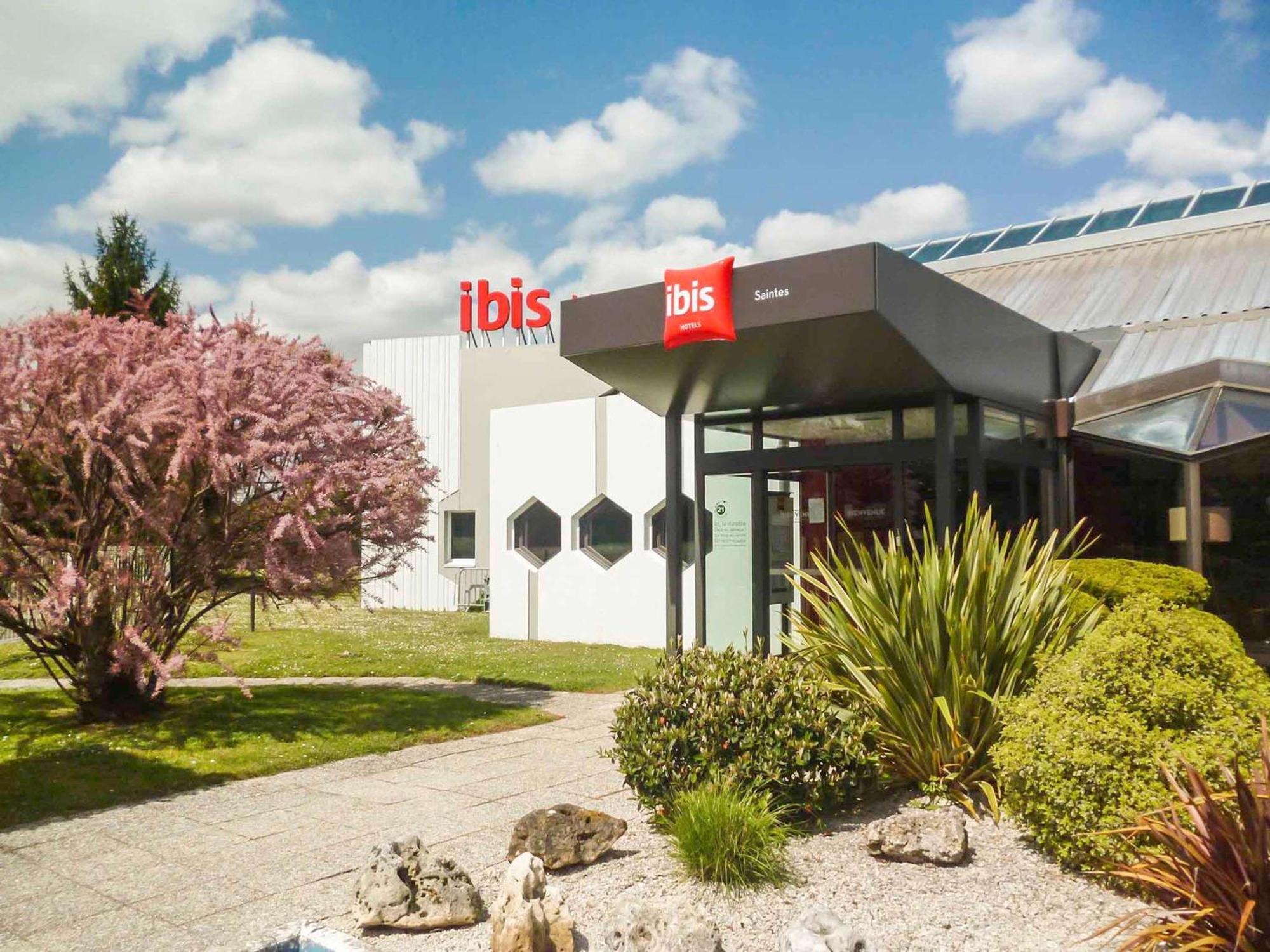 Отель Ibis Сент Экстерьер фото